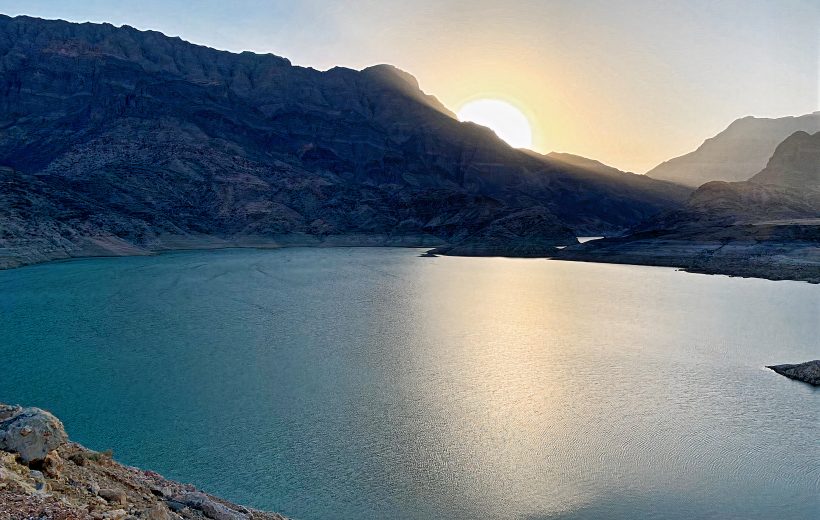 Wadi Dayqah Dam, Bimmah Sinkhole & Fins Beach Exploration